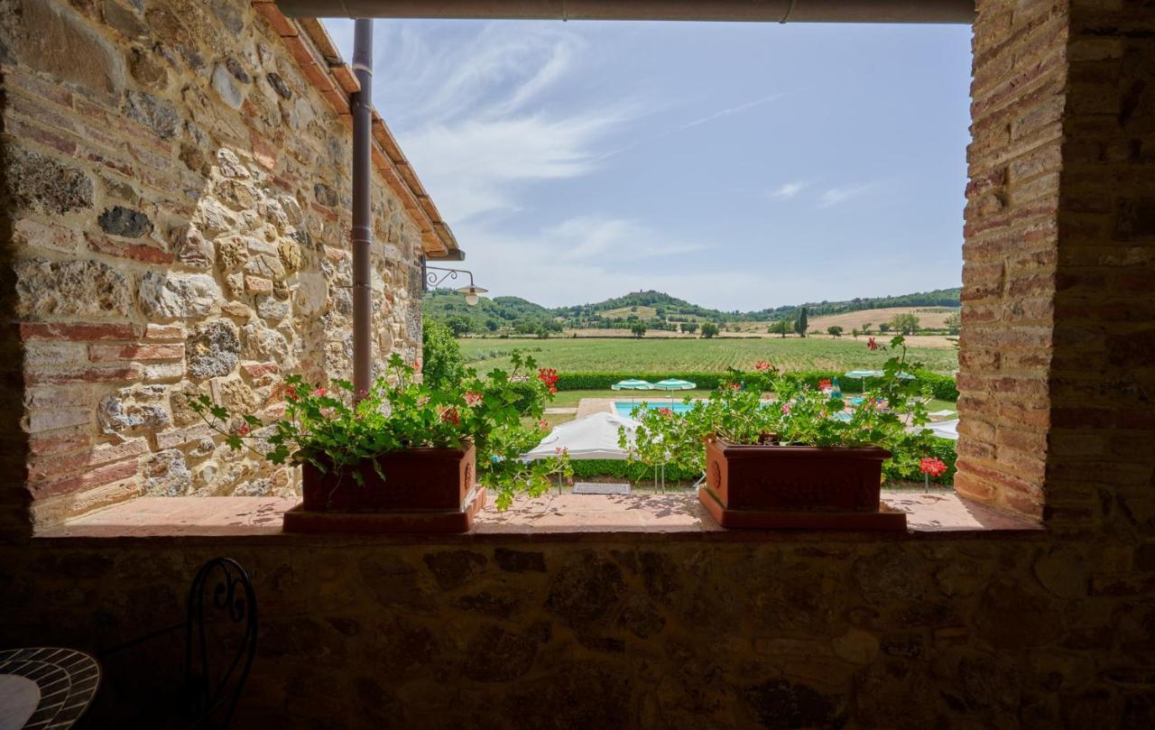 Agriturismo La Peschiera Casole dʼElsa Εξωτερικό φωτογραφία