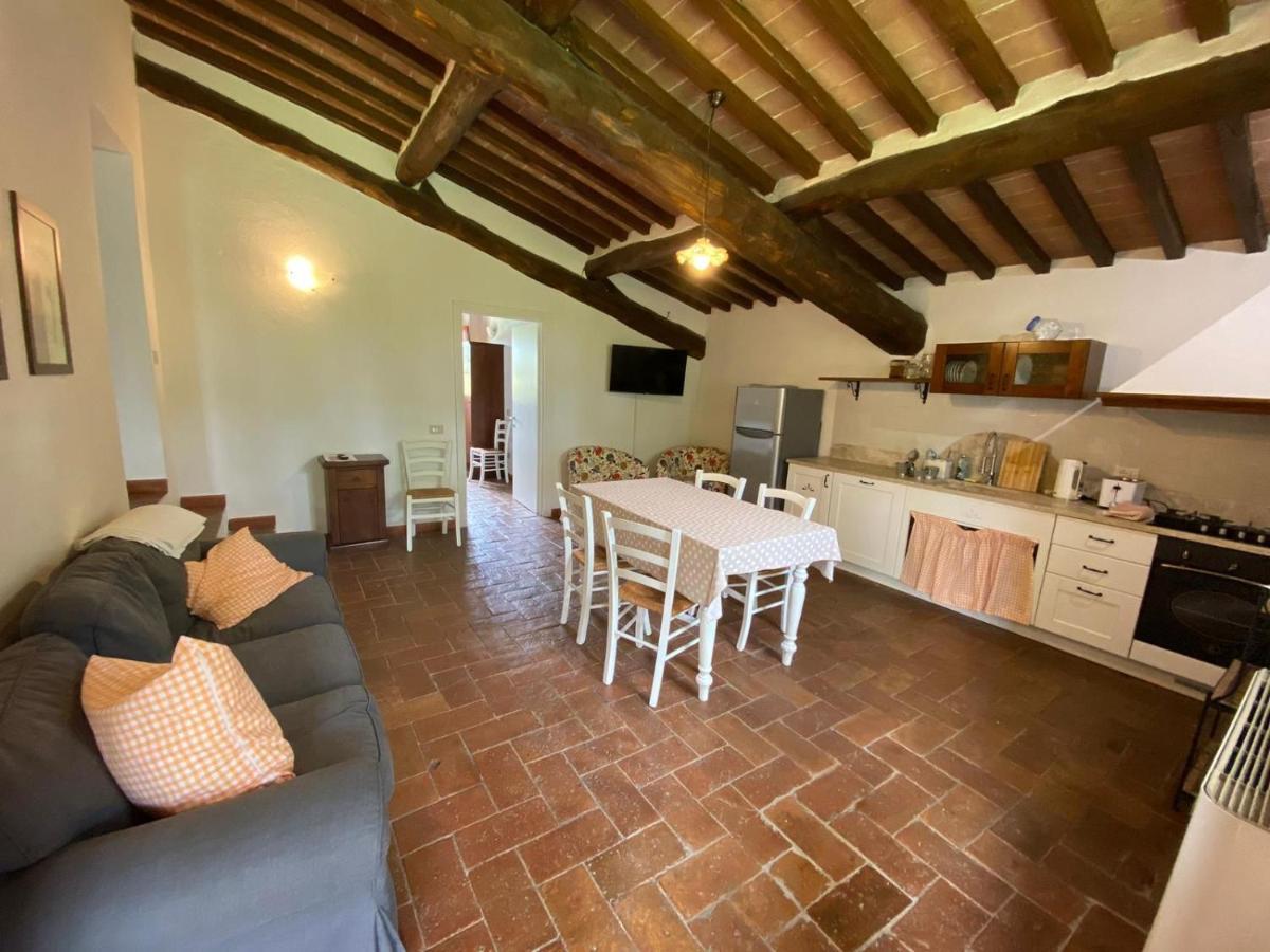 Agriturismo La Peschiera Casole dʼElsa Εξωτερικό φωτογραφία