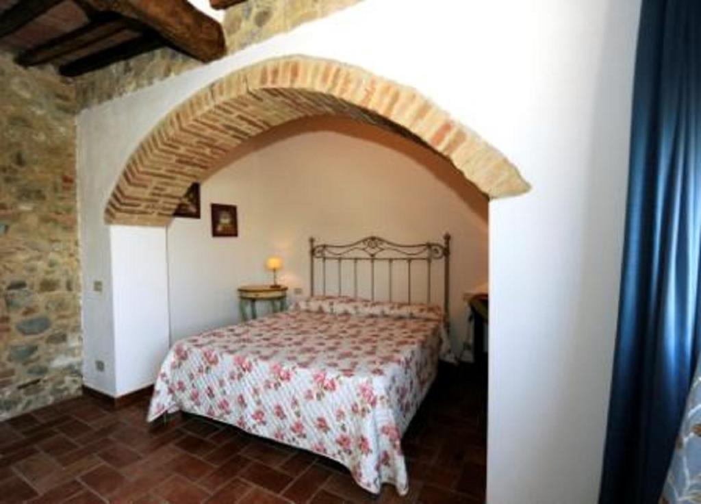 Agriturismo La Peschiera Casole dʼElsa Εξωτερικό φωτογραφία