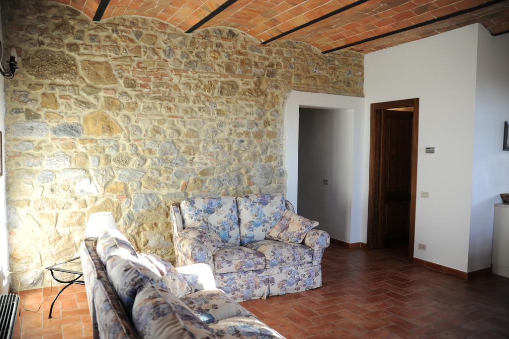 Agriturismo La Peschiera Casole dʼElsa Εξωτερικό φωτογραφία