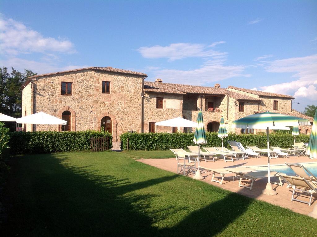 Agriturismo La Peschiera Casole dʼElsa Εξωτερικό φωτογραφία