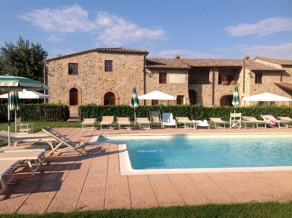 Agriturismo La Peschiera Casole dʼElsa Εξωτερικό φωτογραφία